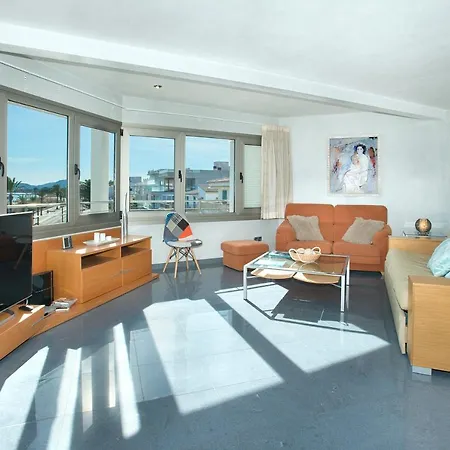 Life By The Beach - Sea View 2 Apartman *